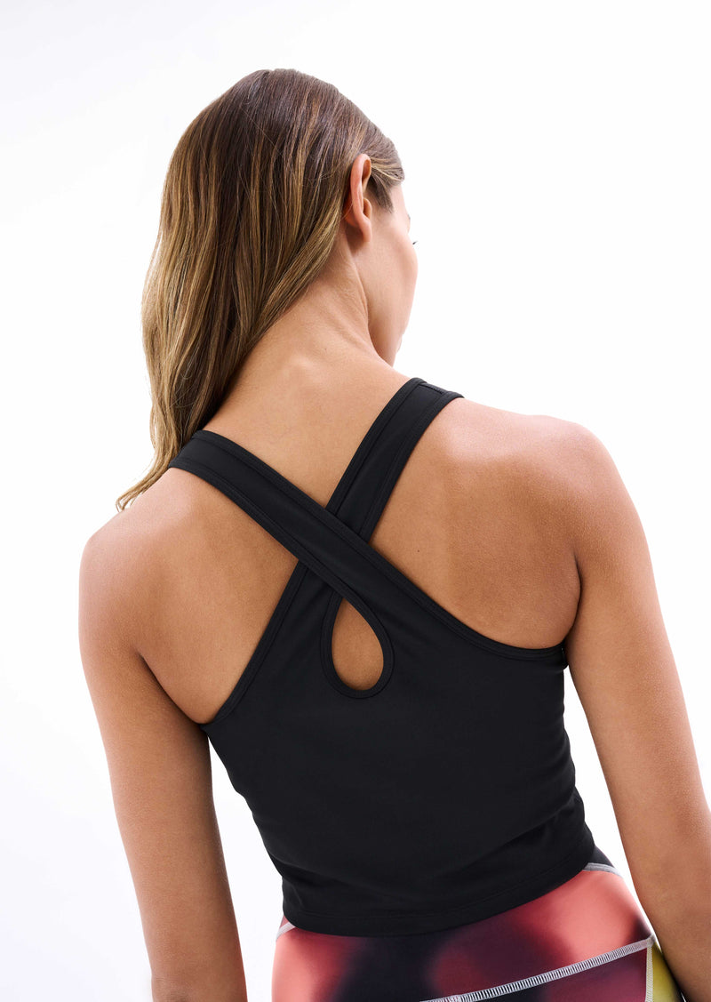 P.E NATION WOMANS AGILITY TEST TANK IN BLACK – Back 2 Basics