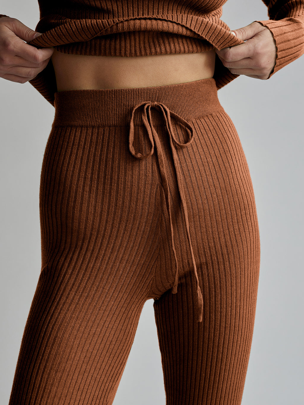 Varley Mocado Rib Knit Legging – Back 2 Basics