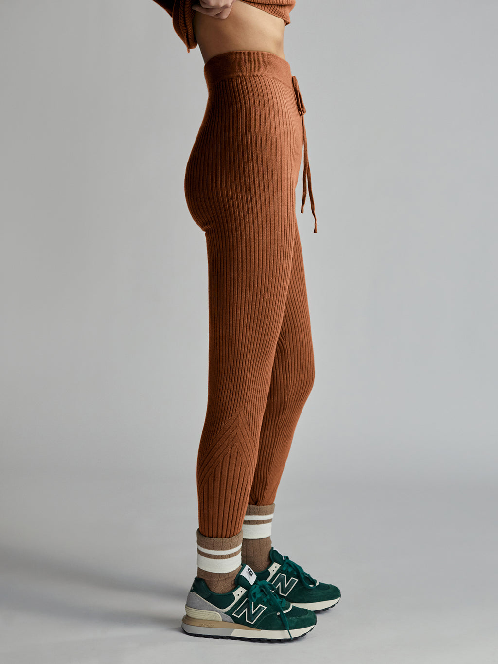 Varley Mocado Rib Knit Legging – Back 2 Basics